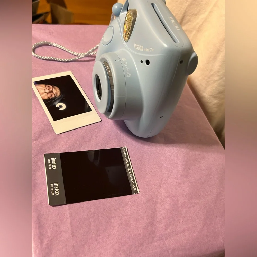 Fujifilm INSTAX MINI 7 PLUS Instant Film Camera Light Blue with Teal Case -WORKS